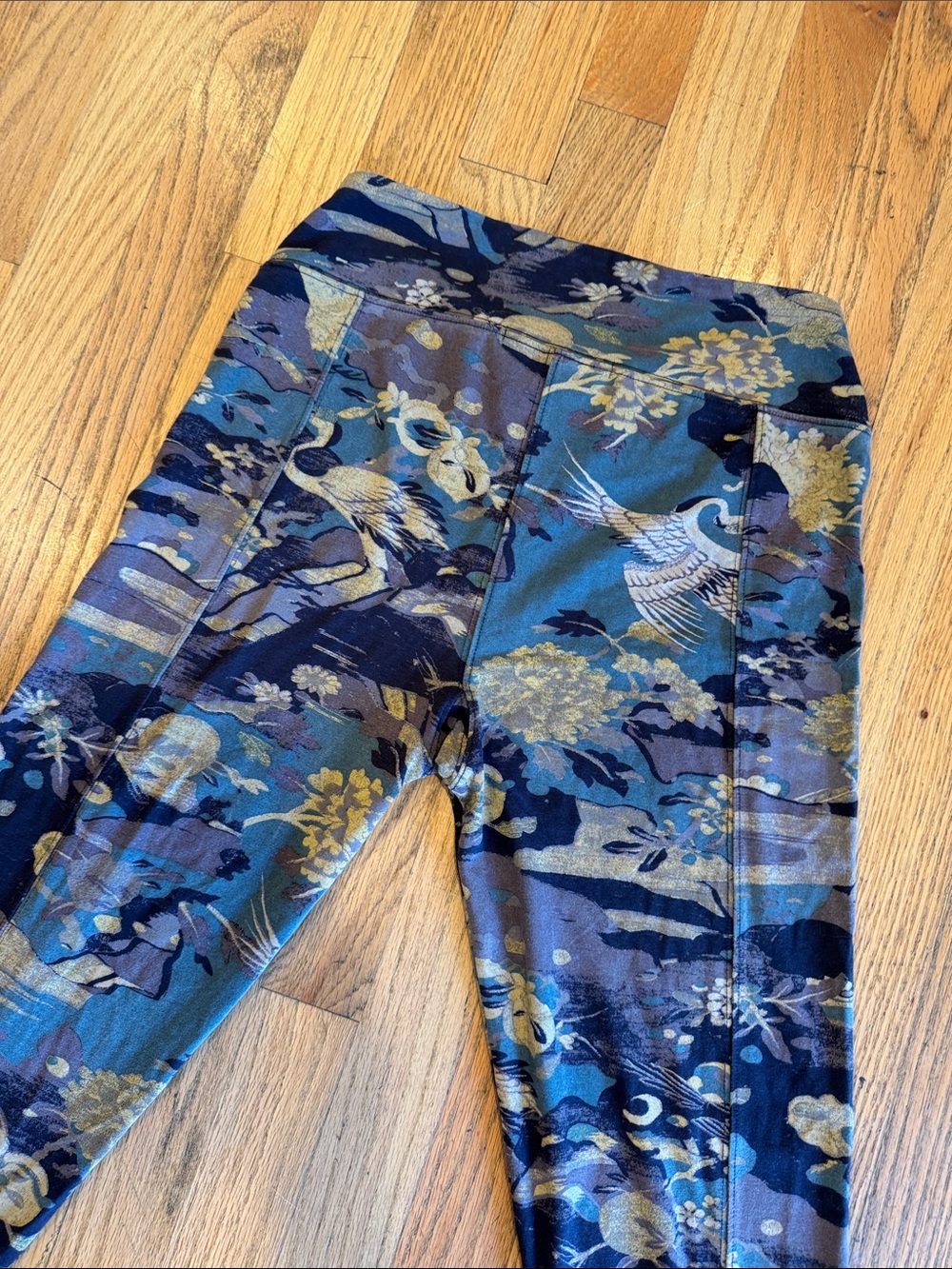 Peruvian Connection Blue and Gold Floral-Pattern Leggings - Picture 11 of 11